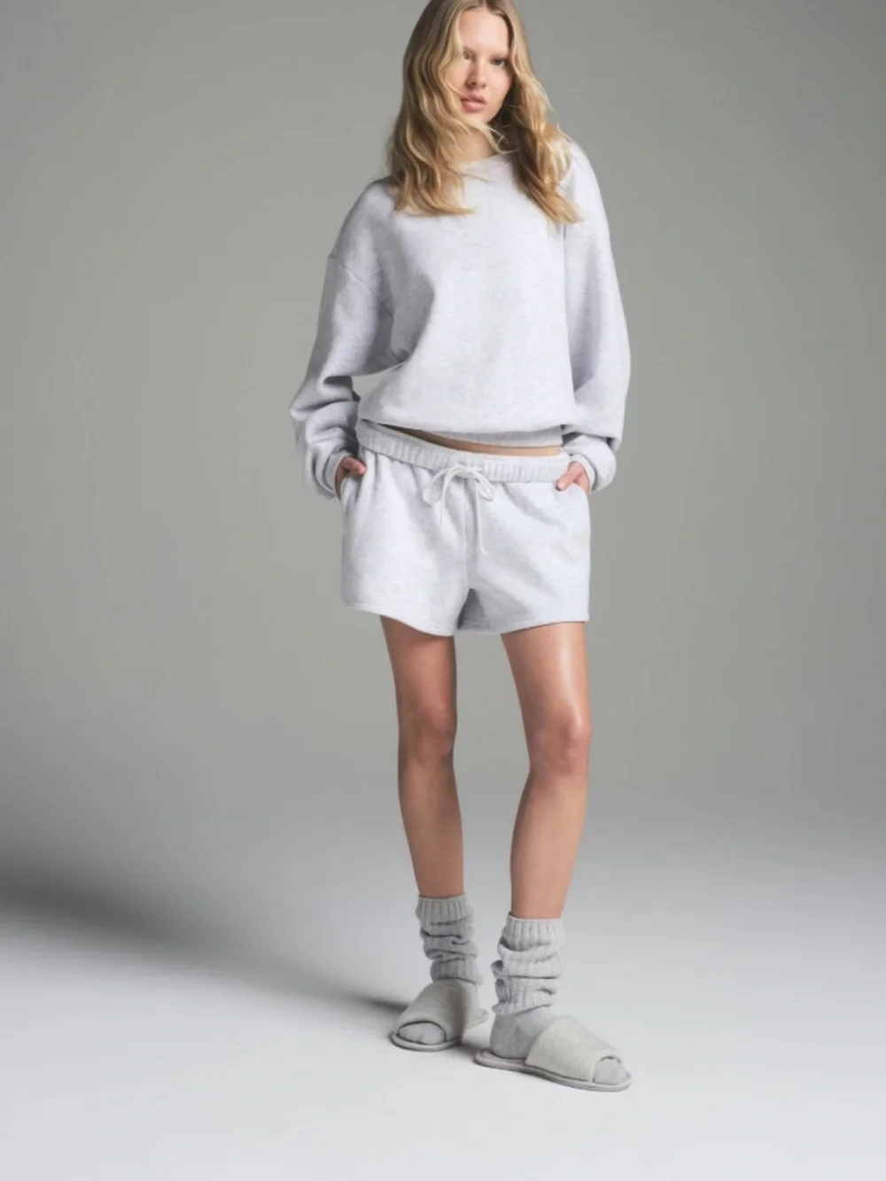 Skims 2 Piece Set Cotton Fleece Classic Crew Sweatshirt Shorts Size XS - M